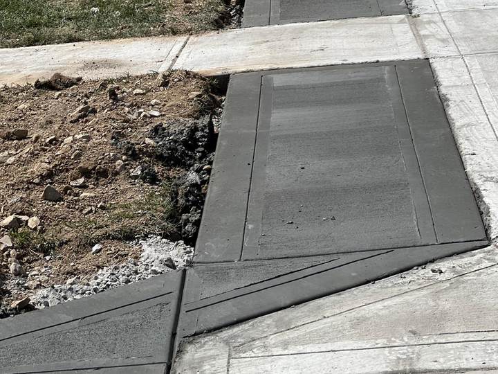 Walk meeting a public sidewalk